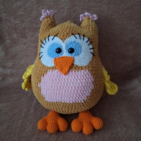 Hackovana sova s hrkalkou, 