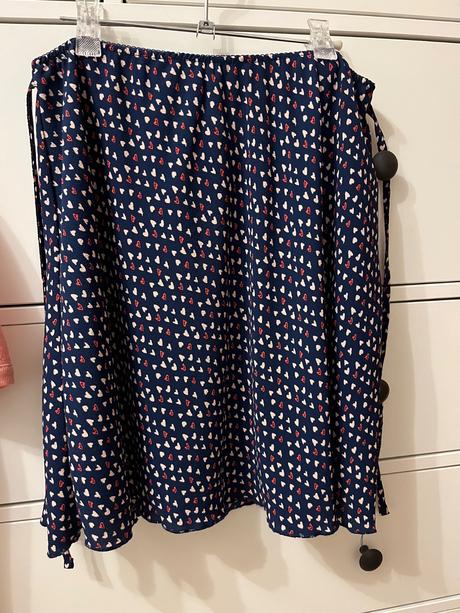 Sukňa s tričko, 38