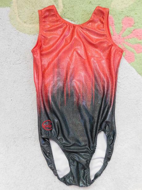 Dres chelle na gymnastiku / tanec, 146