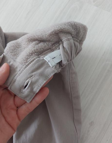 Béžové/bledohnedé zateplené nohavice, 110