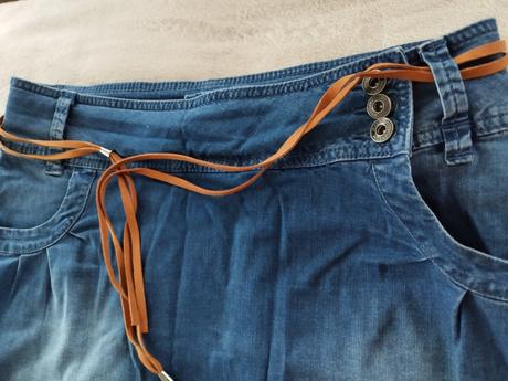 Sukňa mini, bonprix,42