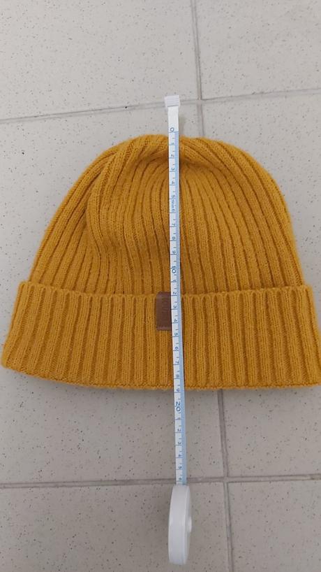 Čiapka zimná horčicovej/okreovej farby zn. house, house