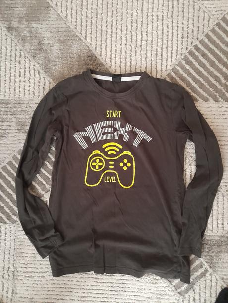 Mam na predaj tričko, 158