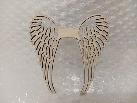 Drevené anjelské krídlo 10cm x 10cm, 