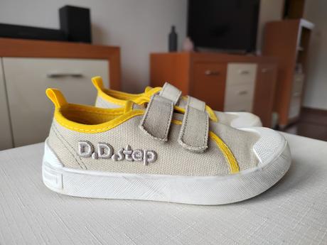 Plátenky d.d.step žlto-šedé v.27, d.d.step,27