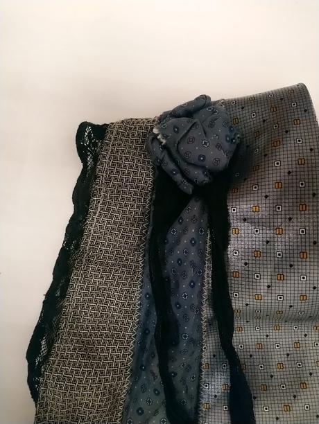 Karnevalová vesta strieborná, misto seta, xs,