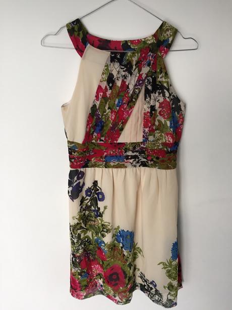 Spol. šaty xs/s, xs