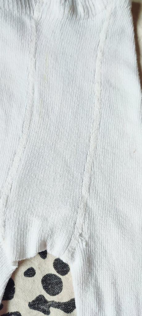 Hrubšie pančušky so vzorom, 140