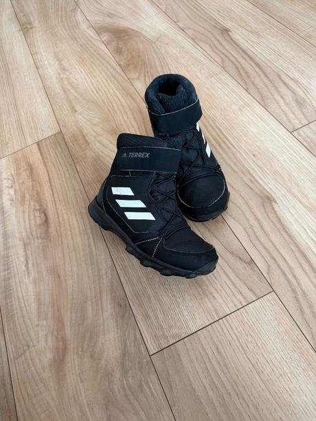 Adidas cizmy 33, adidas,33