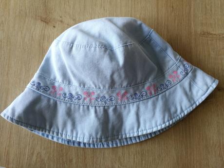 Pekný klobúčik, ajs,134