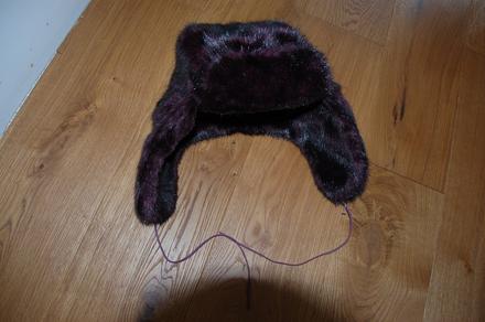 Chlpata čiapka, next,146