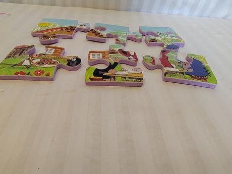 Retro penové puzzle krtko a kamaráti dino 26x17,5,