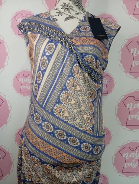 Nové elastické vzorované šaty, 38 / m