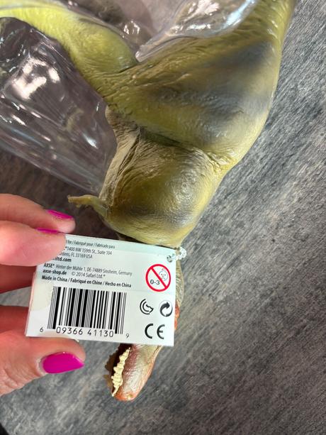 Safari ltd - postavička tyranosaurus rex,