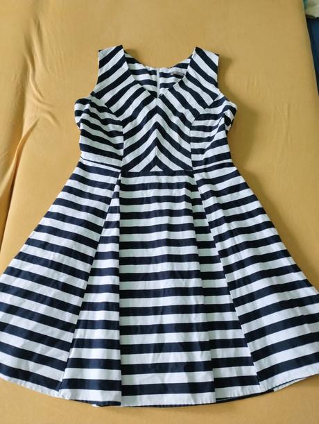 Puzdrové šaty, orsay,40