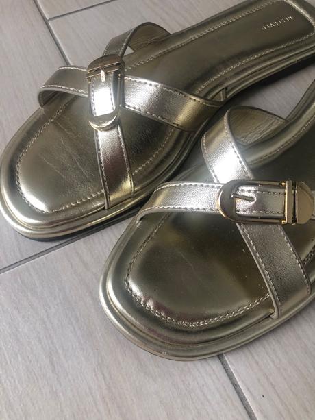 Zlaté sandálky, reserved,40