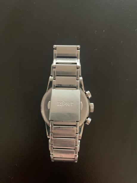 Esprit hodinky malo nosene, esprit