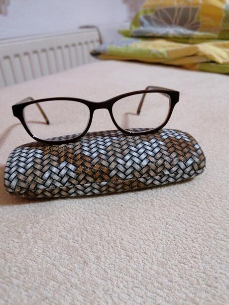 Okuliare do diaľky, esprit