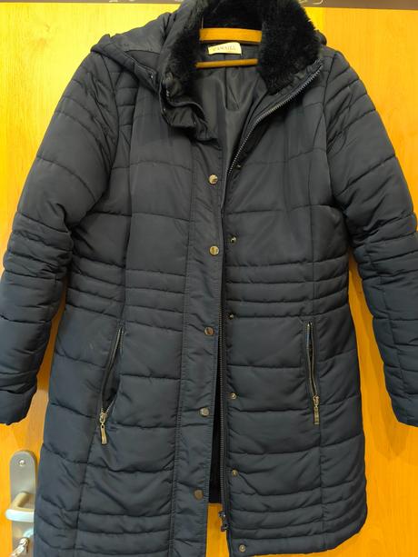 Tmavomodrá zimná bunda, camaieu,44