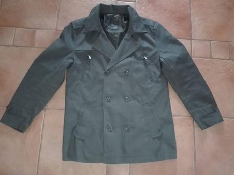 Elegantni kabatik vetrovka ako nove, reserved,l