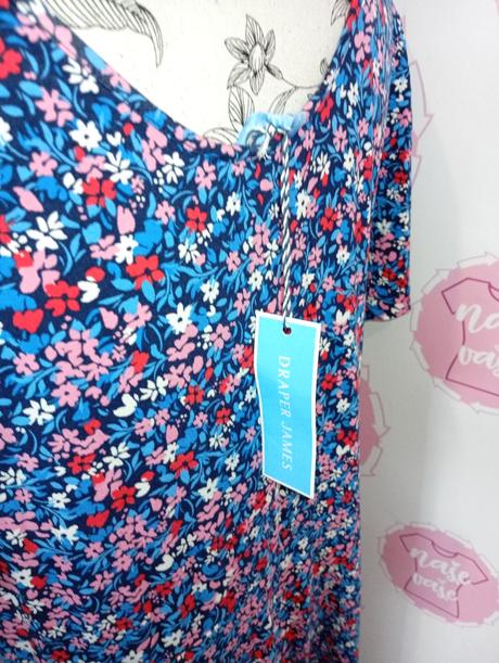 Nové krásne elastické šaty, 42 / 44 / xl