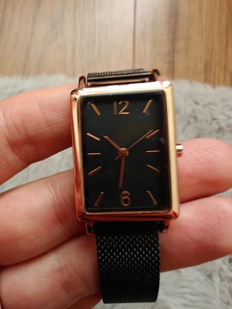 Dámske hodinky, bijou brigitte