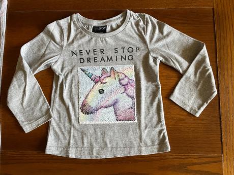 Súprava s interaktívnym jednorožcom 104/110, 104