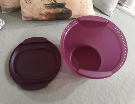 Nádoba na prípravu cestovín v mikrov. - tupperware,