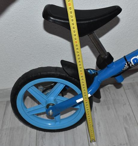 Detské odrážadlo runner s brzdou a košíkom,