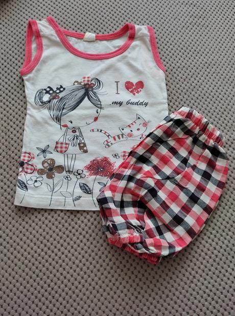 Krátke pyžamo 6-9m, 74