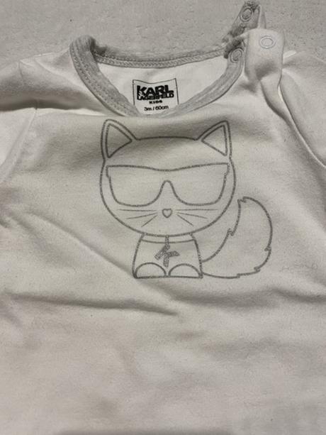 Nádherná supravicka karl lagerfeld, 62