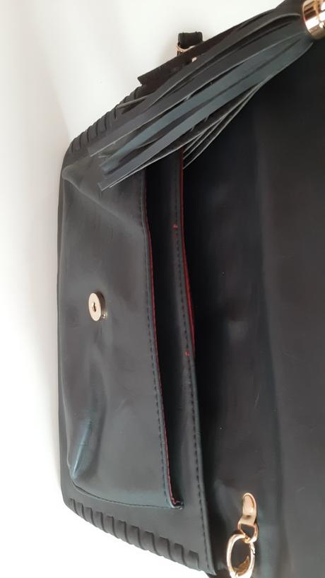 Nova kabelka s výšivkou, apple