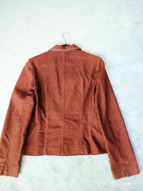 Dámsky nohavicový kostým, 38