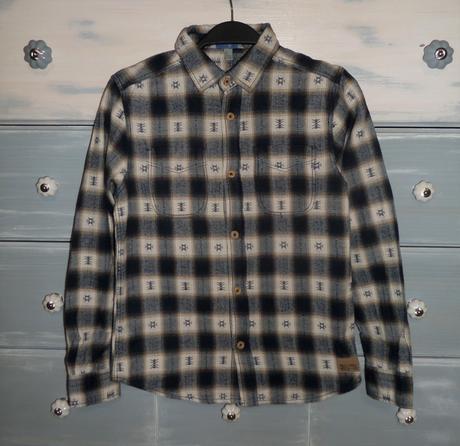 Pulóver + flanelová košeľa + vesta grátis veľ.146, 146