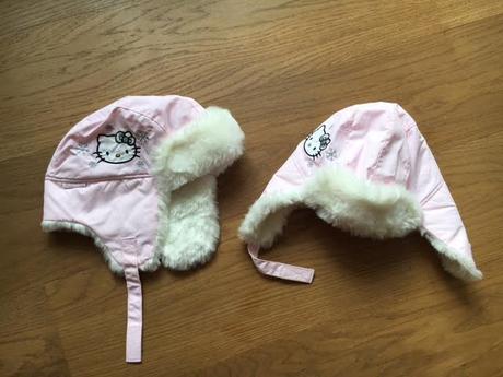 Hello kitty šuštiaková čiapka pre dvojičky, 110