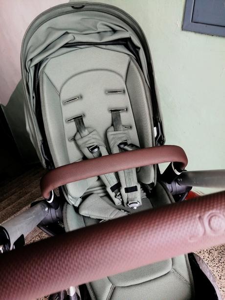 2-kombinácia kočíka + polohovateľné vajíčko cybex, joolz,joolz hub