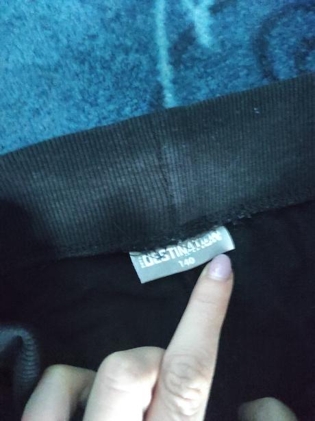 Chlapčenské tepláky, 140