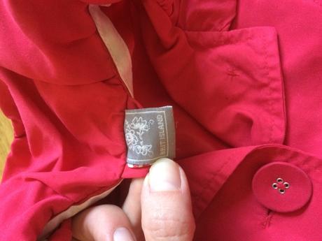 Krásny kabatik, 104