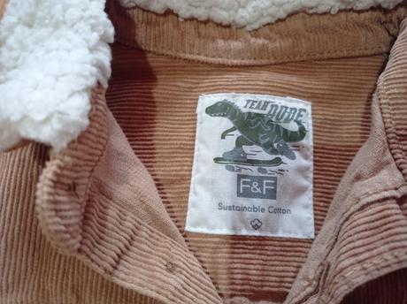 Manchester bundička, 122