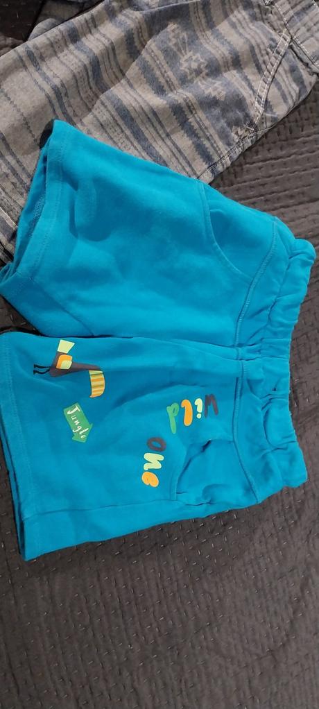 Kraťasy na donosenie 122, 122