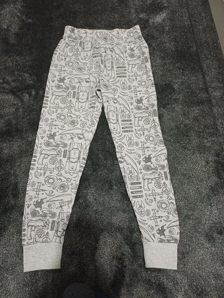 Batman pyzamo reserved v.134/140, reserved,134