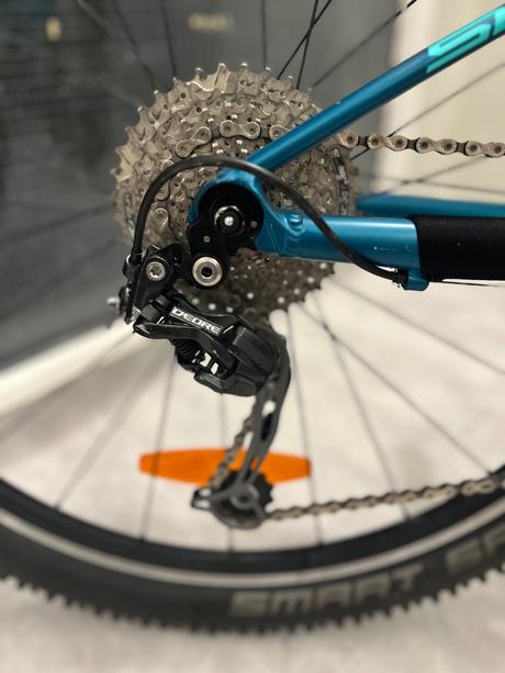 Bicykel superior fly 27, 28