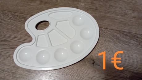 Rôzne výtvarné a školské potreby,