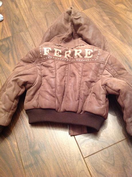 Frajerska bunda nenosena, 92