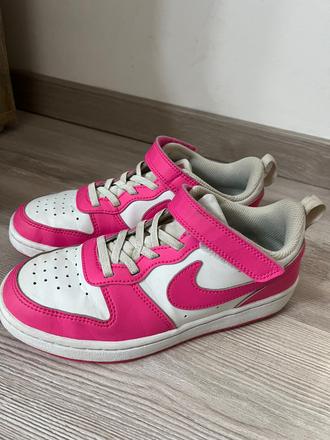 Dievčenské tenisky, nike,33