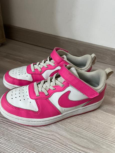 Dievčenské tenisky, nike,33