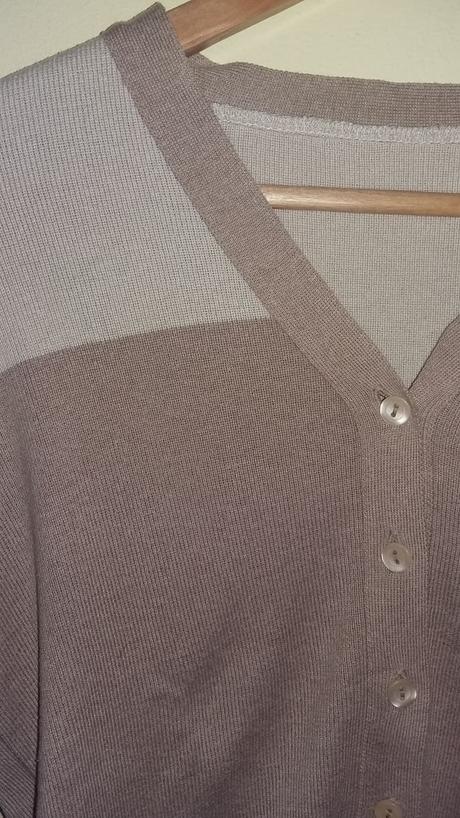 Kratší svetrík, 38