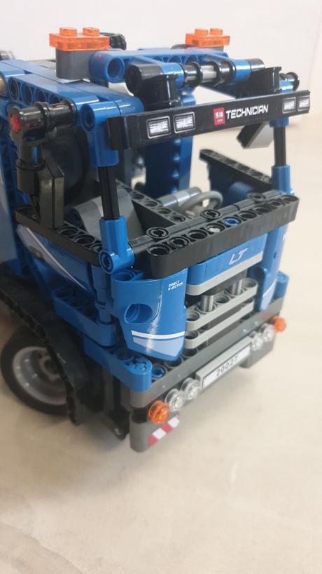 Skladačka na chlp rovnaká ako lego 8052,