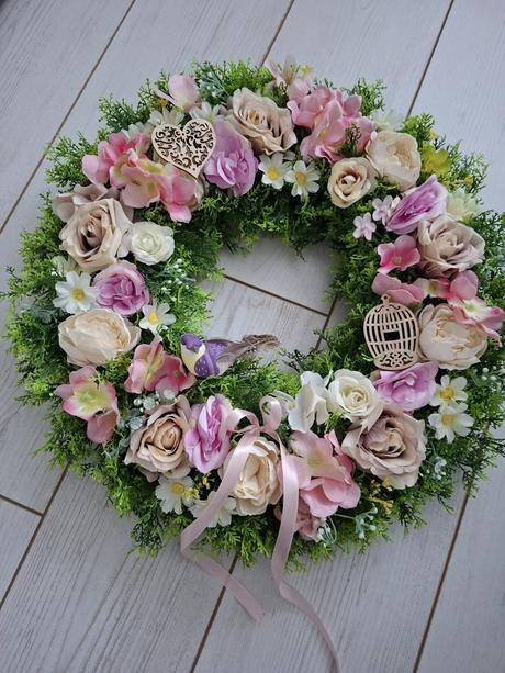 Celoročný veľký veniec, 