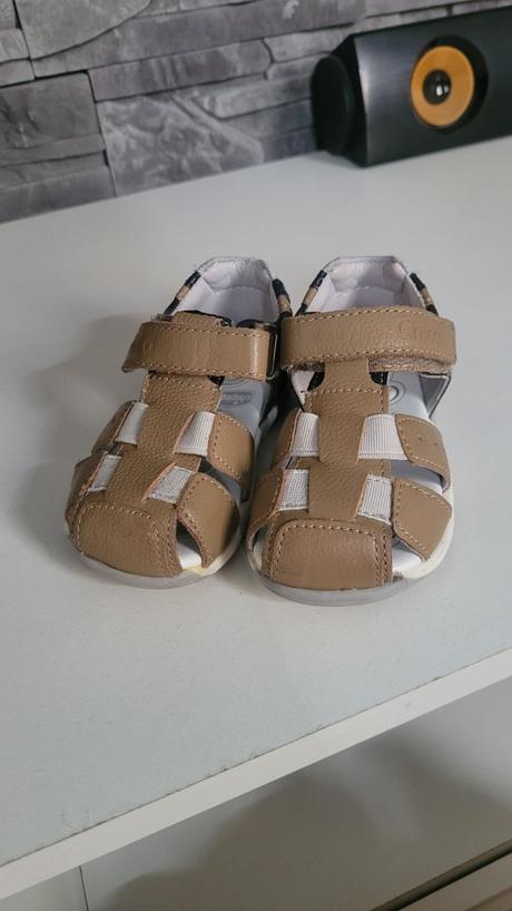 Kožené sandálky, chicco,21